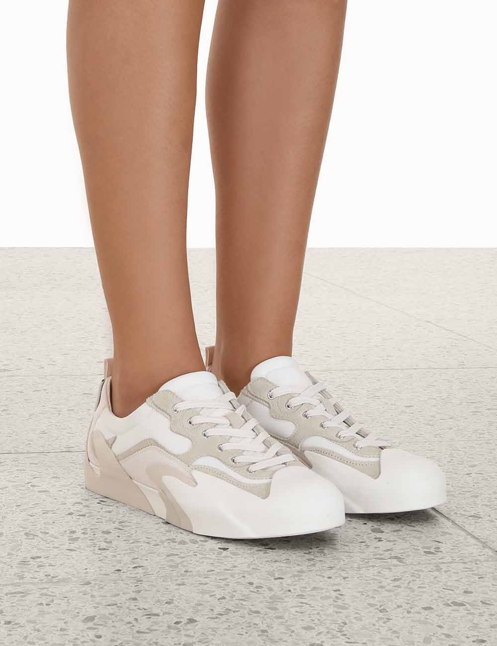 Low Splash Sneaker