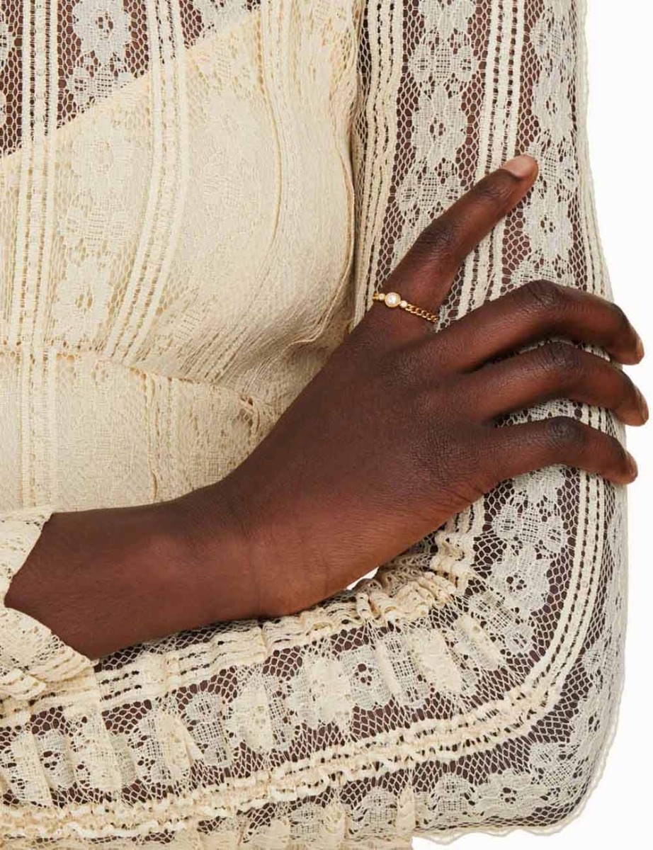 Collage Fine Chain Ring