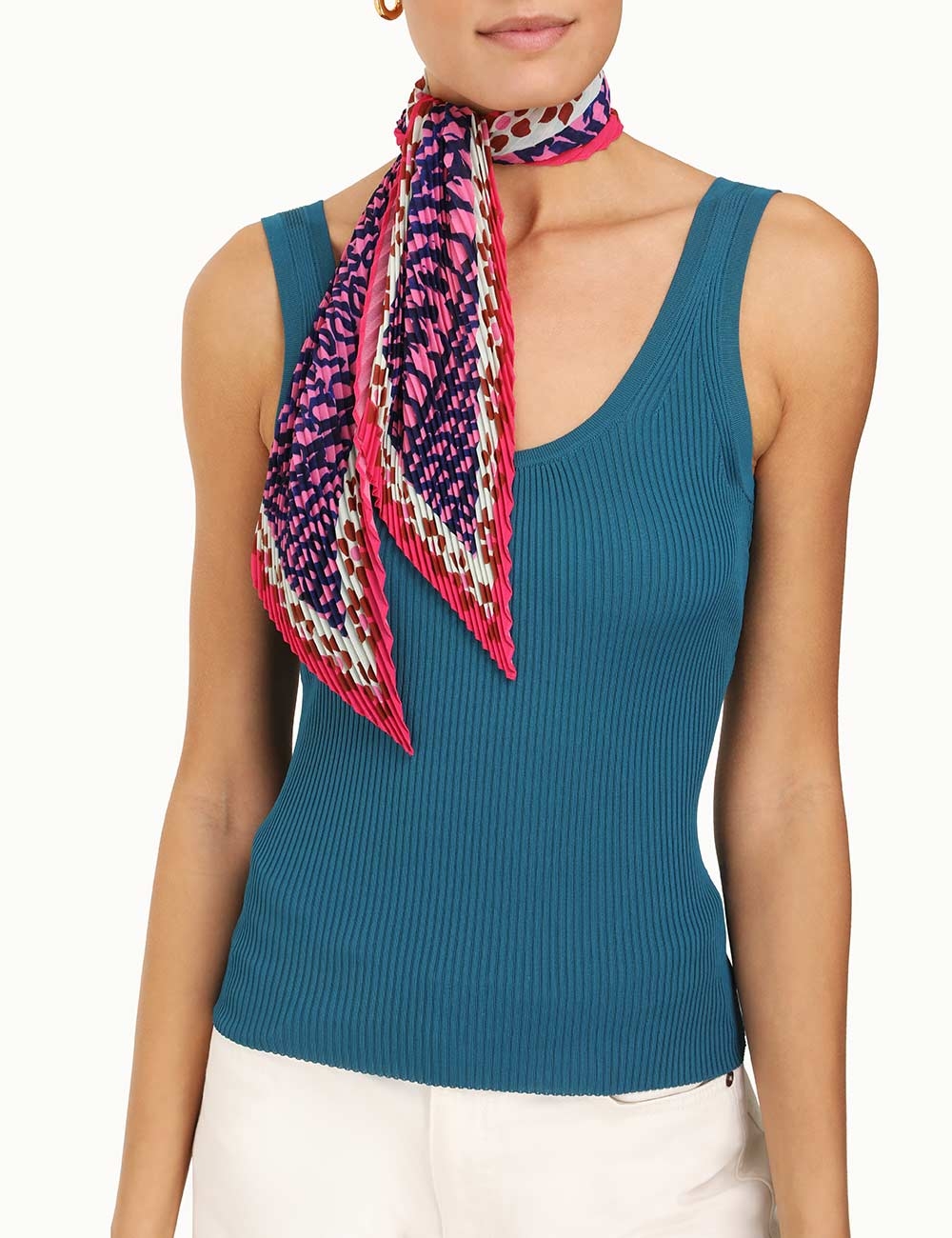 Plisse Scarf