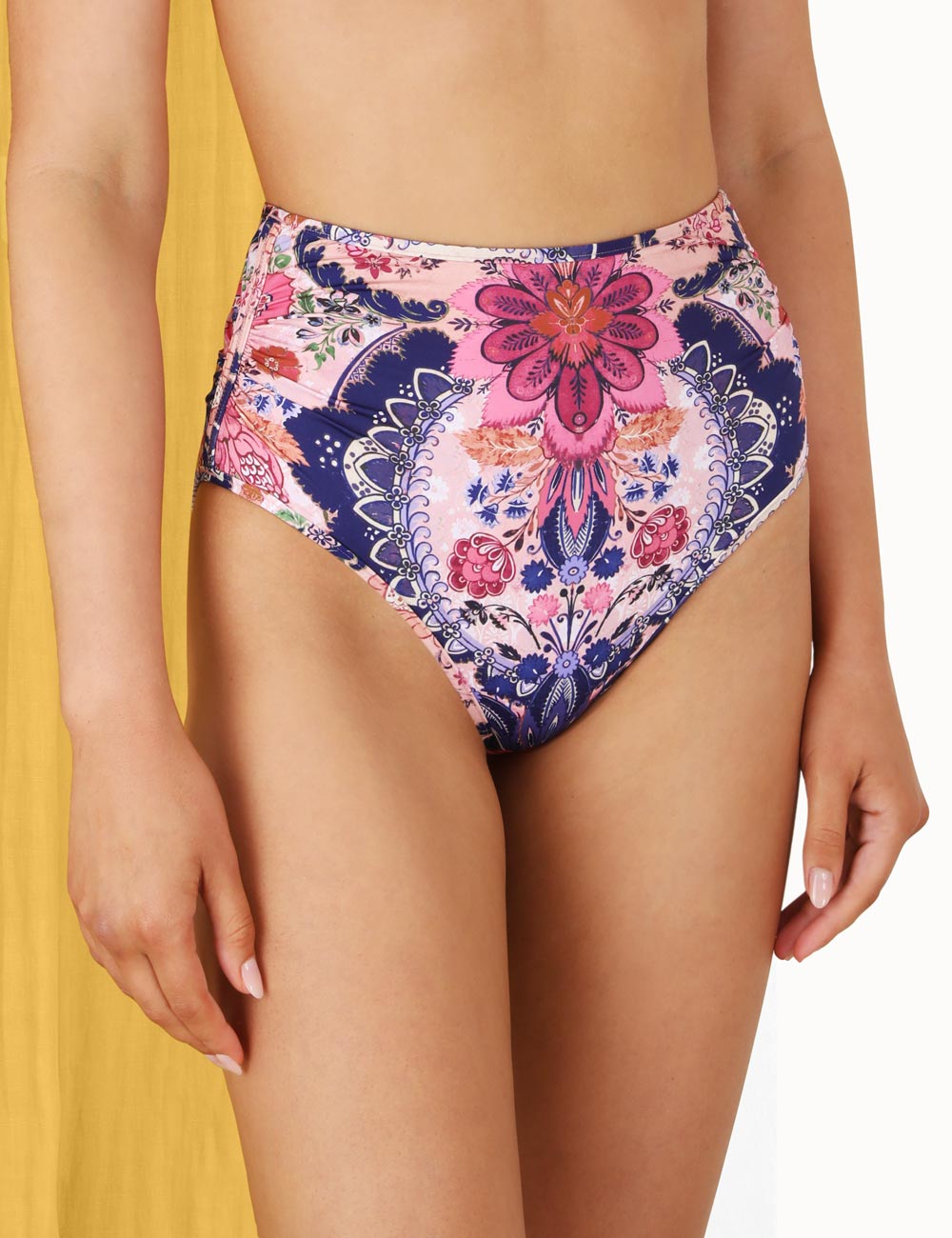 Laurel Ruched HW Pant