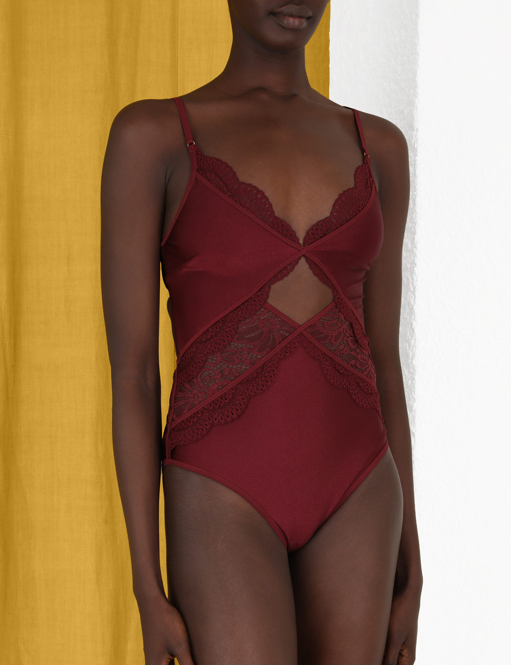 Devi Lace Cutout 1PC