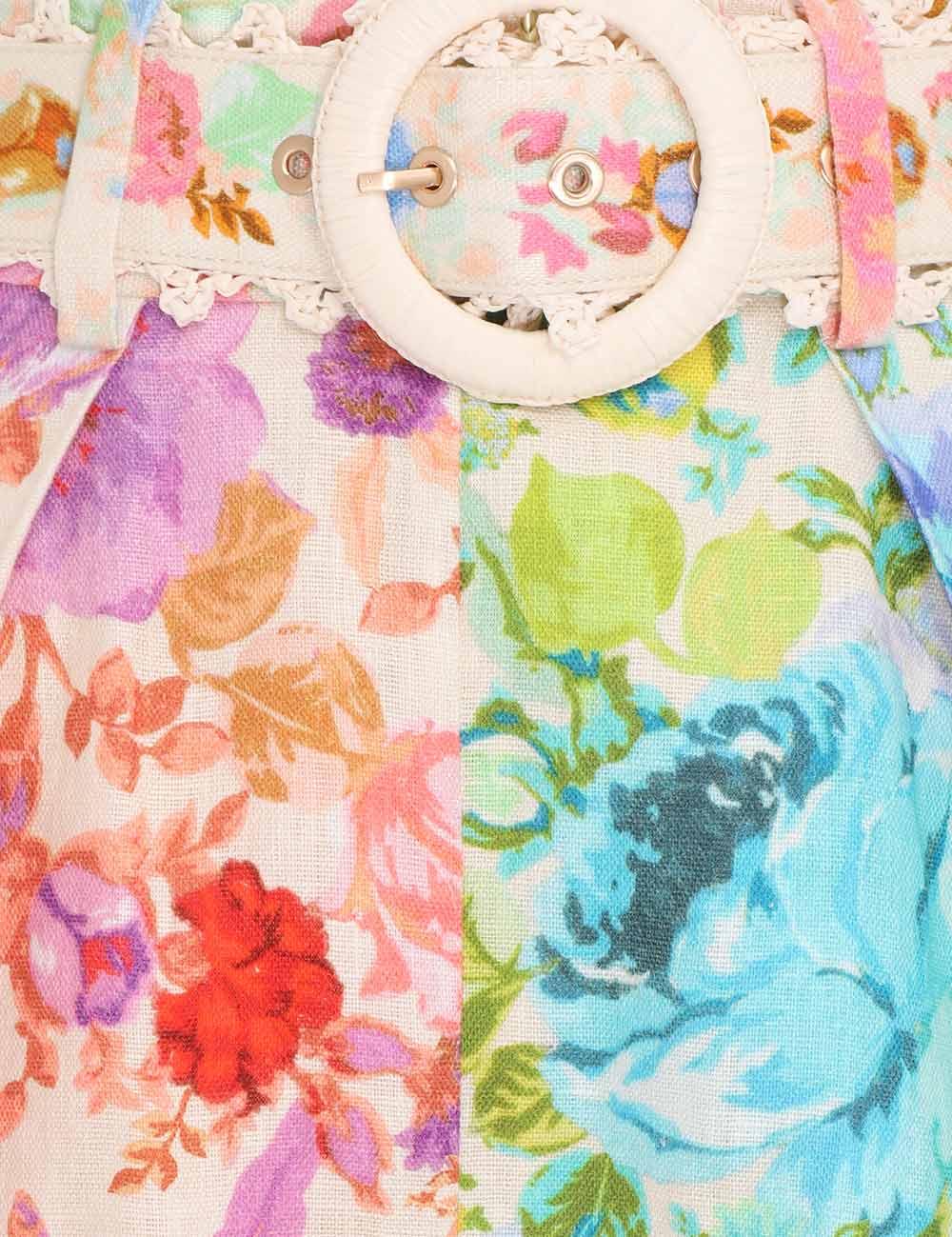 Raie Tuck Short
