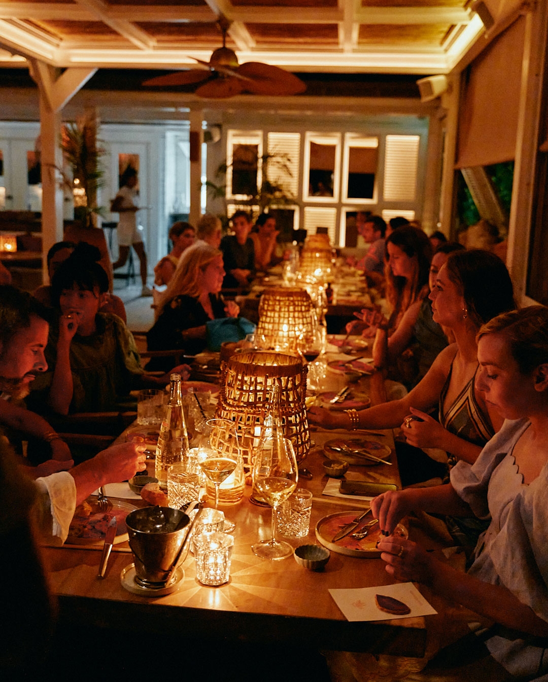 ST BARTH DINNER SETTING 