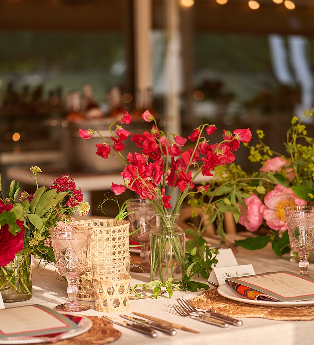 Hamptons Dinner Setting  
