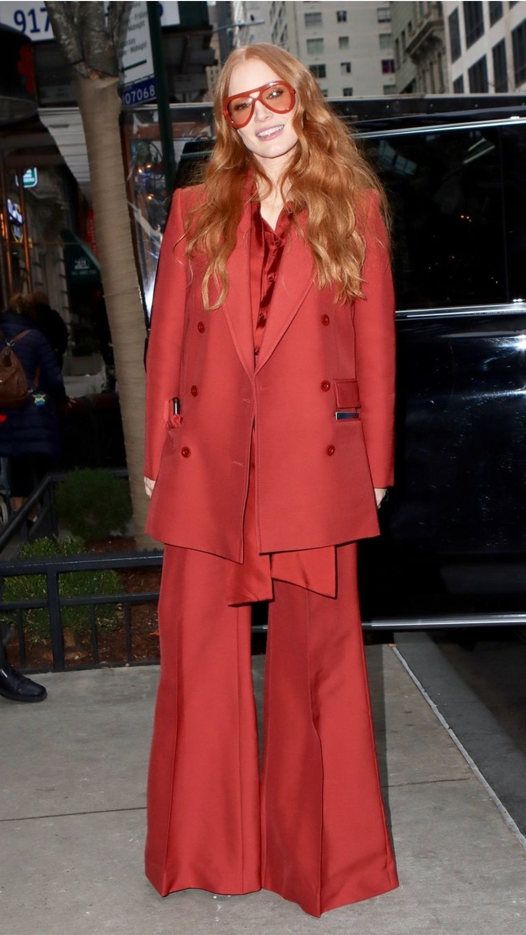 The Wonderland Tailored Blazer, Wonderland Tailored Pant and Wonderland Batwing Blouse as seen on Jessica Chastain 