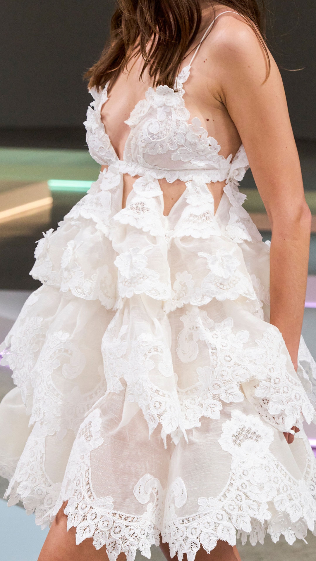  LOOK 25: CRUSH TIERED LACE DRESS IN IVORY, ZIMMERMANN BELLIS CHANDELIERS IN GOLD/PEARL AND ZIMMERMANN ELIOT PUMP 100 IN TAN 
