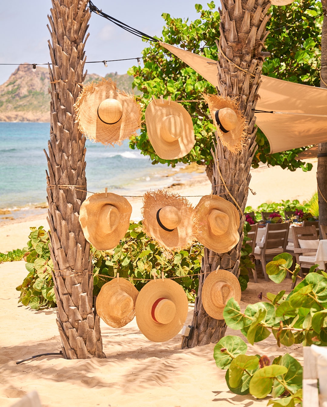 ST BARTH MOMENTS 