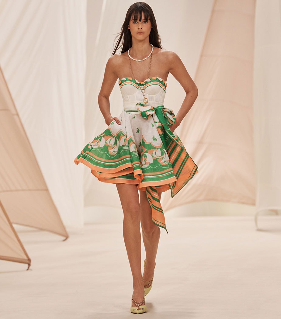 R23 Runway Look 16