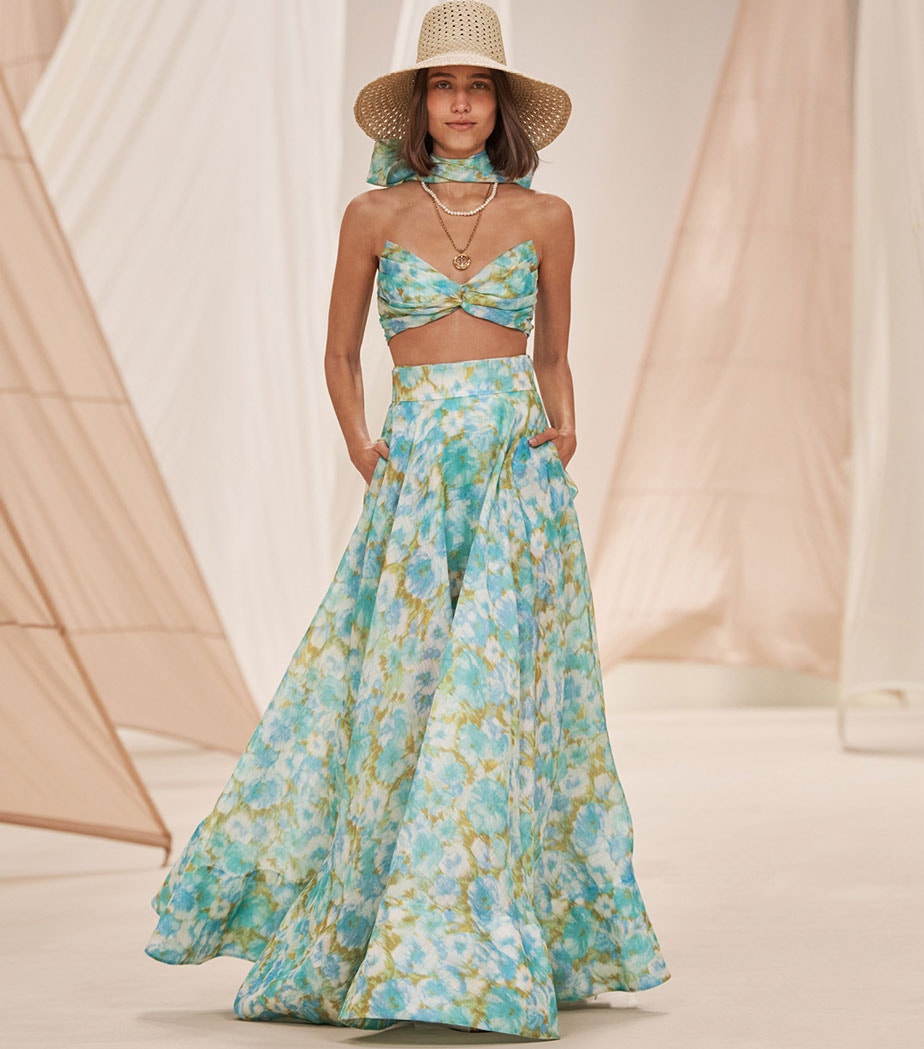 R23 Runway Look 26