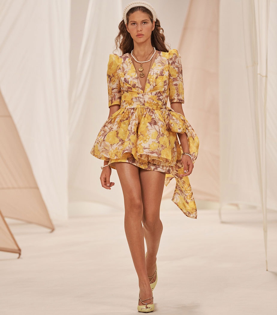 R23 Runway Look 29