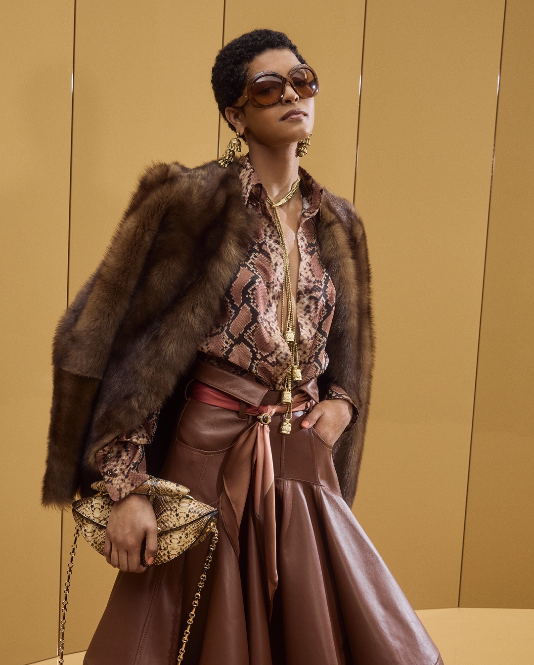 Laiza in look 22 