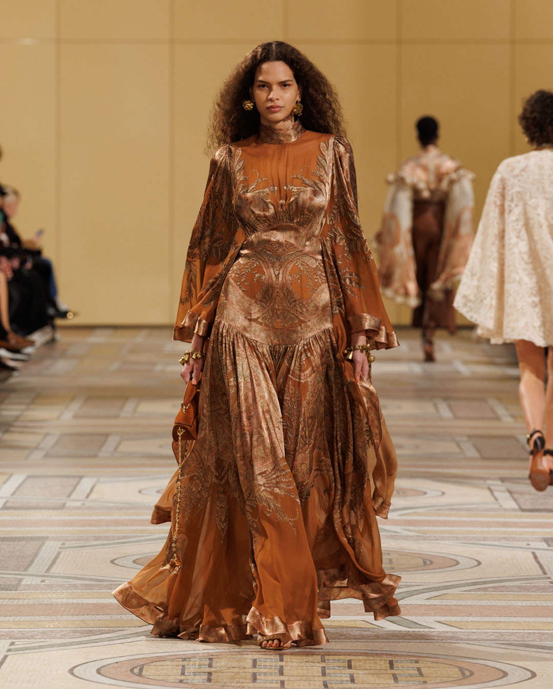 Explore look 28 from the Fall RTW 2025 show presentation