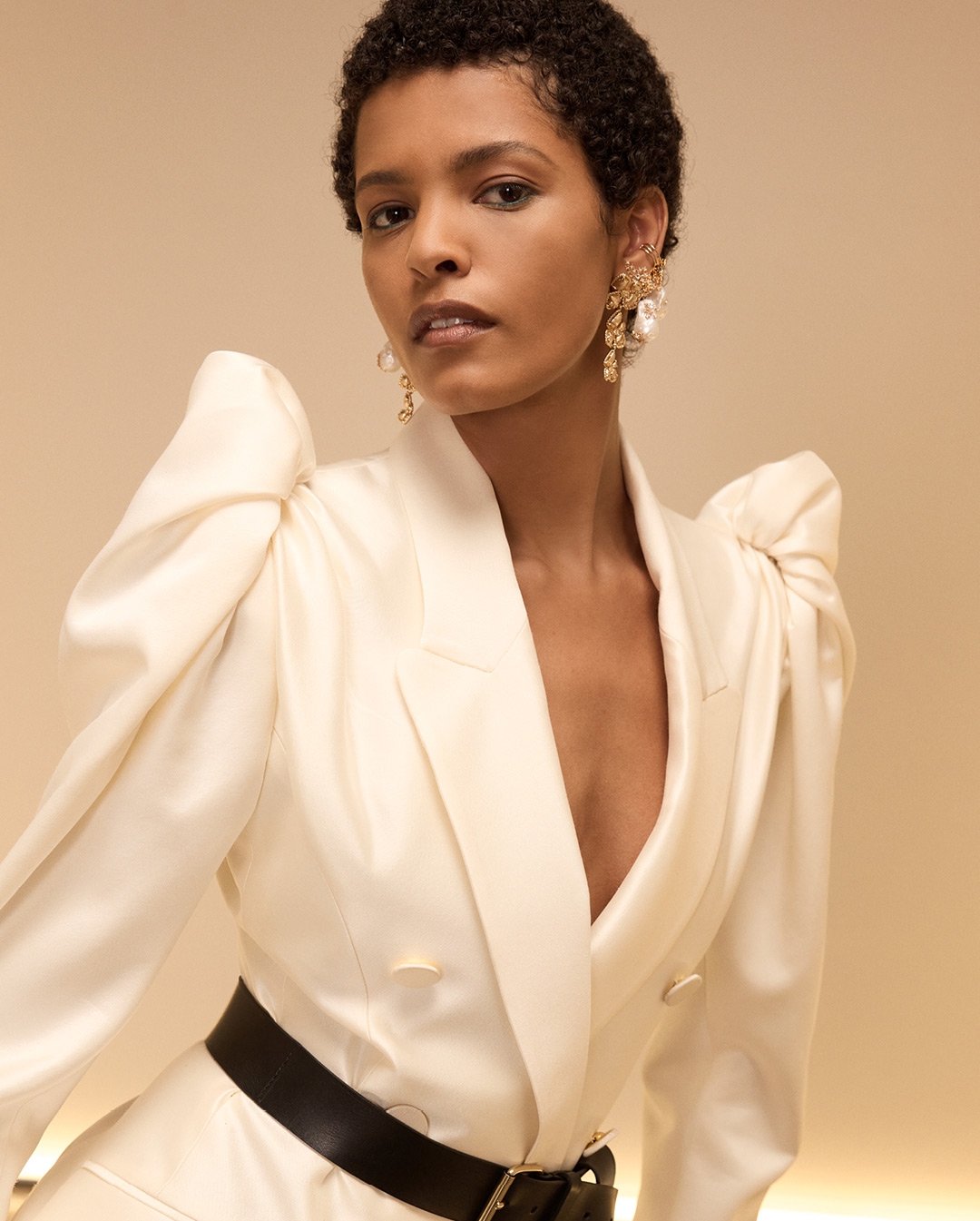 Laiza de Moura in Look 34 
