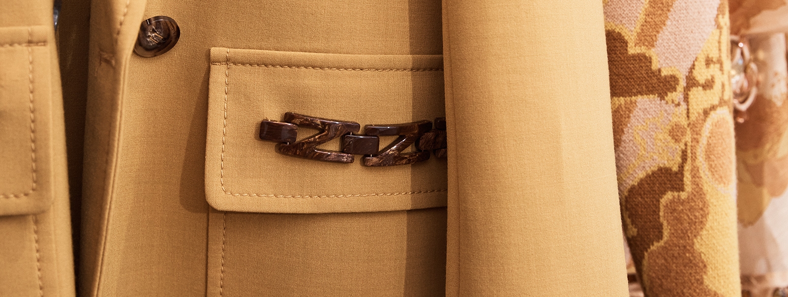 Suiting garment detail image of the Fall 2021 Runway collection