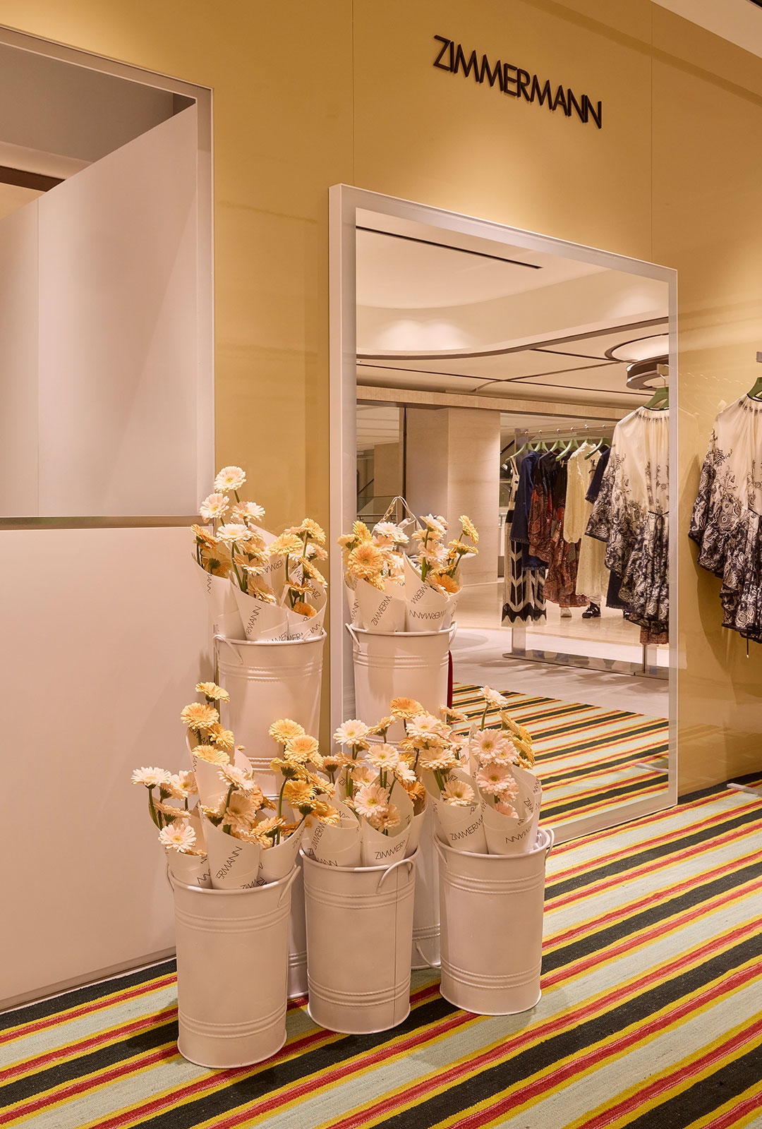 Visit our new pop-up boutique 